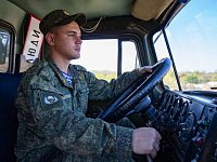 В приоритете при наборе на военную службу – водители-механики