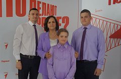 Семья Коноваловых представила район в городе Саратове