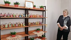 В КЦСОН прошла выставка работ «серебряного» волонтера