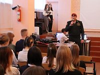 Герой России провел урок мужества и патриотизма в школе