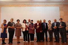 В Романовской СОШ торжественно наградили педагогов