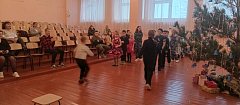 В Романовской школе вручили подарки детям участников СВО
