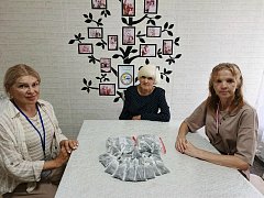 Получатели соцуслуг района поддерживают участников СВО