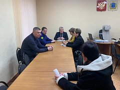 Глава Романовского района провел прием членов семей участников СВО