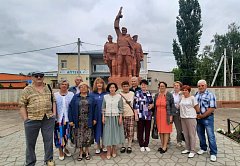 В Романовке прошла встреча выпускников 1971 года