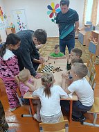 Воспитанники «Точки роста» Романовской СОШ побывали в детском саду «Колокольчик»