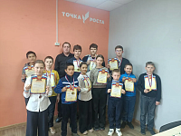 В «Точке роста» прошел турнир по русским шашкам