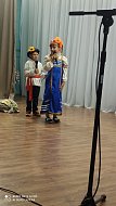 Лето - любимая пора мальчишек и девчонок