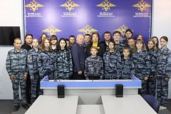 «Новобранцам» движения «Юный друг полиции» из Романовки вручены членские билеты