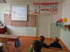 В школе учили защищаться от мошенников