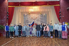 «Серебряные» волонтеры выезжали с концертом
