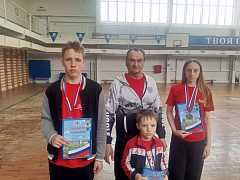 Романовские пловцы стали призерами соревнований