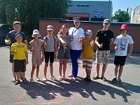 В Романовке проведена детская игра «Я рисую на асфальте»
