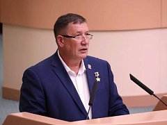Александр Янклович призвал ввести ответственность для «ряженых» военнослужащих