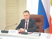 Губернатор обозначил направления развития здравоохранения в области