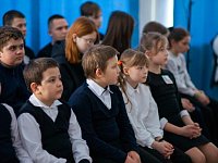 В «Точке роста» школы поселка Красноармейский открыли Год единства народов России