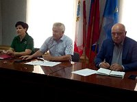 На совещании обсудили вопросы образования и благоустройства
