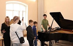 Юные музыканты из Романовки побывали в консерватории по приглашению Панкова