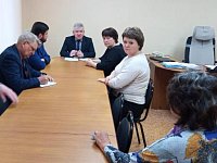 Глава района А.И. Щербаков провел прием членов семей участников СВО