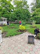 Об итогах организации временного трудоустройства подростков рассказывает начальник кадрового центра района